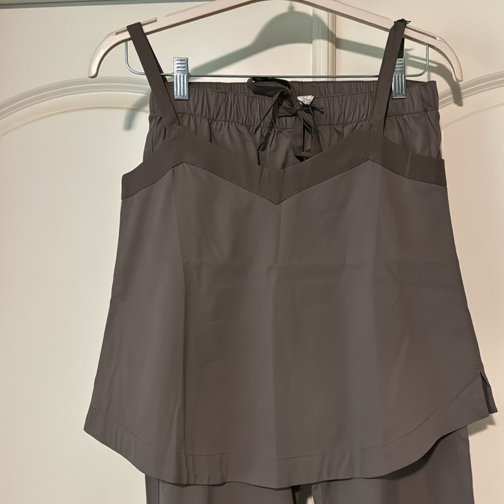 Evelyn Bobbie adjustable pant and reversible camisole